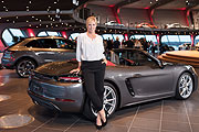 Empfang in Vorbereitung auf den Leipziger Opernball bei der Porsche Leipzig GmbH am 05.09.2017  Foto: Marco Prosch für Porsche